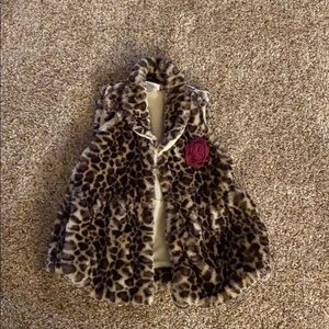 Leopard vest